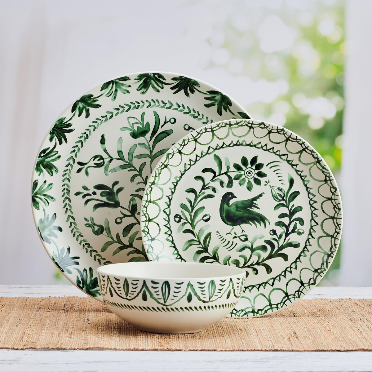 Green 12-Piece Stoneware Dinnerware Set Y255833